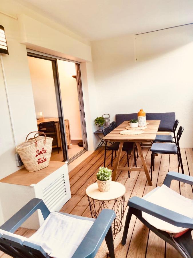Mandelieu Grand Studio Avec Piscine Et Proche De La Mer Eksteriør bilde